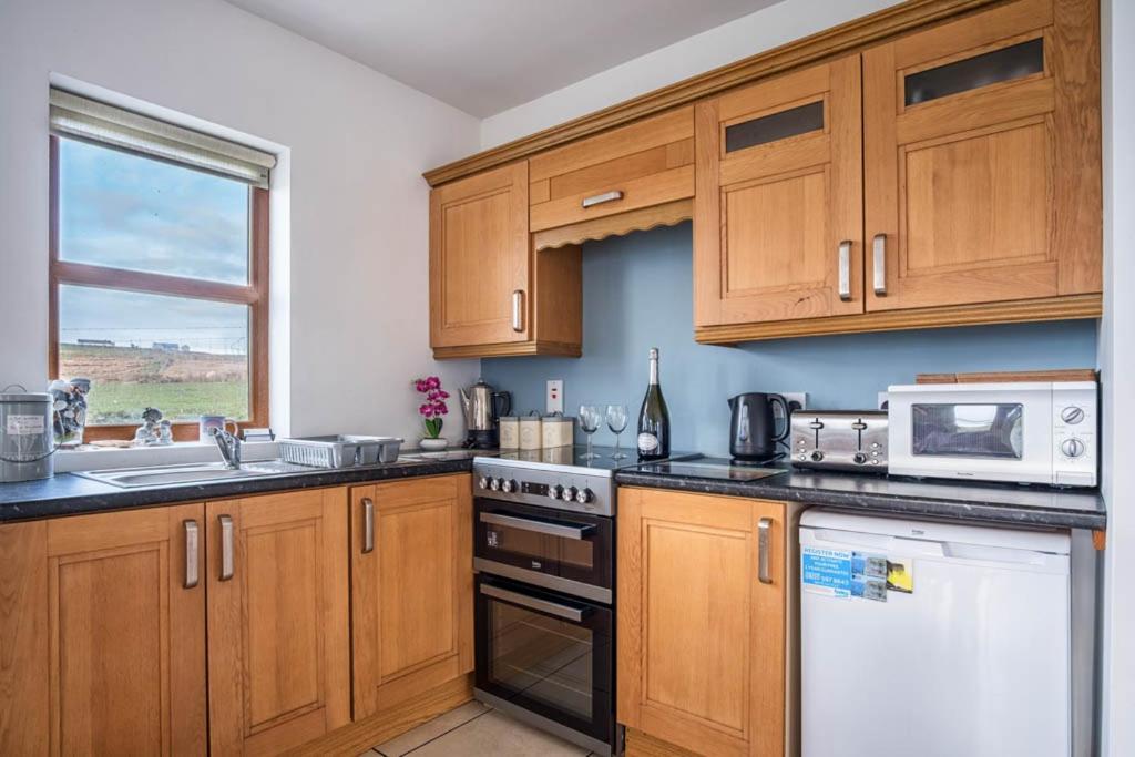 Devlin Farm Life Villa Уестпорт Екстериор снимка